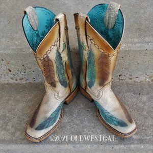 Corral Sand Engraved Feather Square Toe Boots